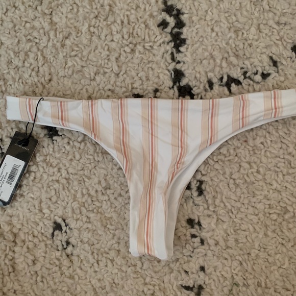 BNWT Tavik bikini bottom - Picture 3 of 4